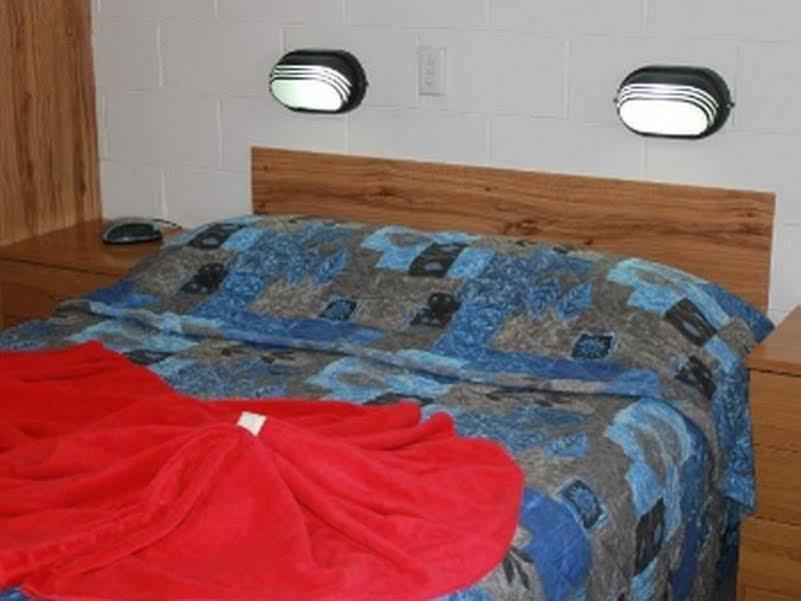 Peak Hill Golden Peak Motel Peakhill المظهر الخارجي الصورة